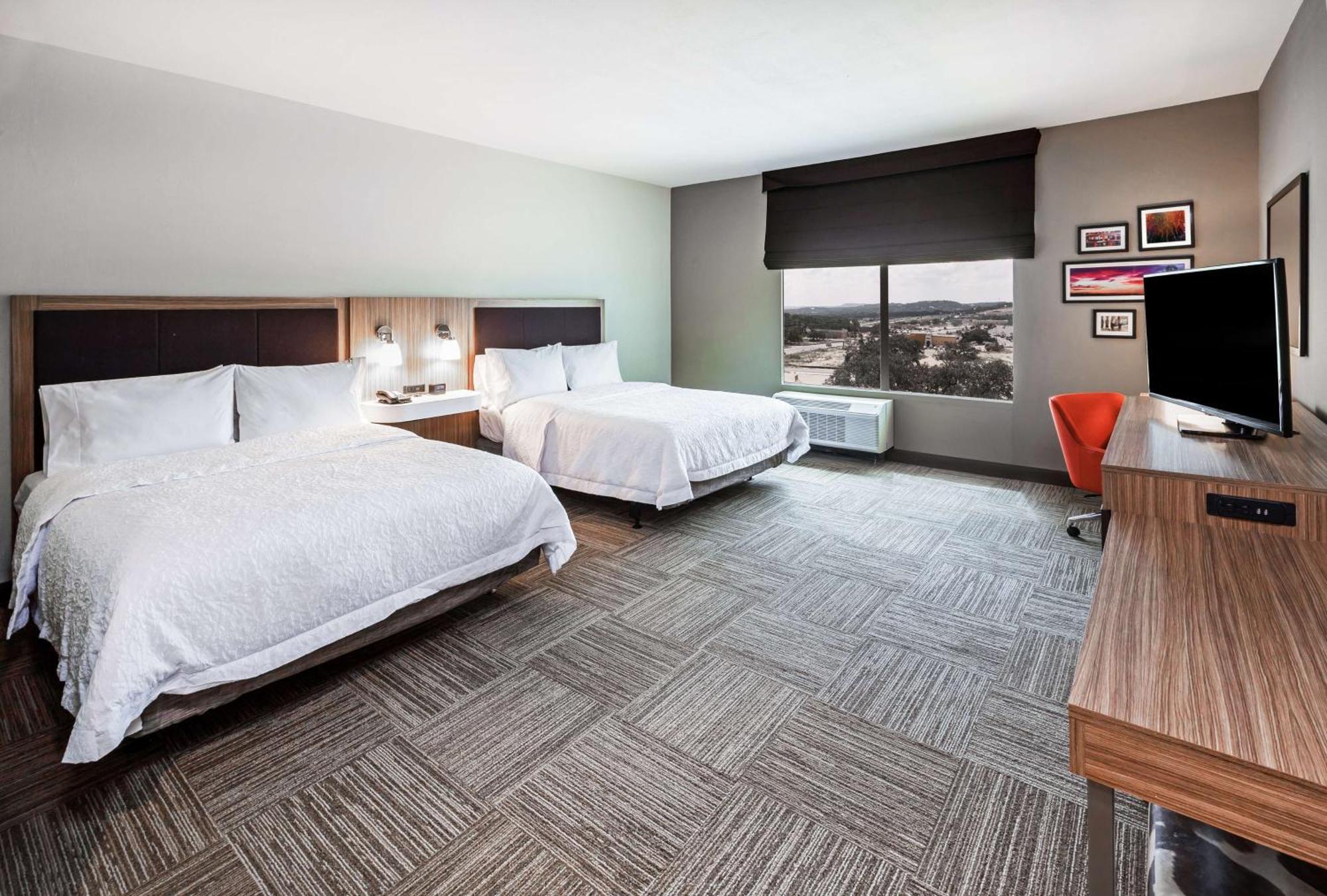 Hampton Inn By Hilton Bulverde Texas Hill Country Exterior photo